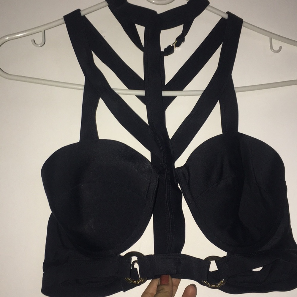 🧚🏼‍♂️ 3 FOR 30 🧠 Black sexy strappy swim top